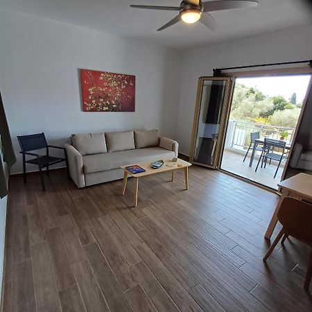 Skiathos Lagoterra Apartments ภายนอก รูปภาพ