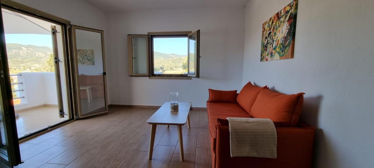 Skiathos Lagoterra Apartments ภายนอก รูปภาพ