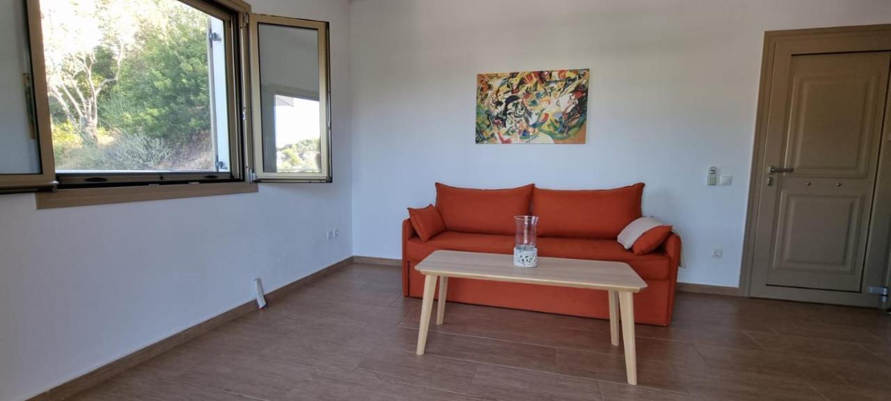 Skiathos Lagoterra Apartments ภายนอก รูปภาพ