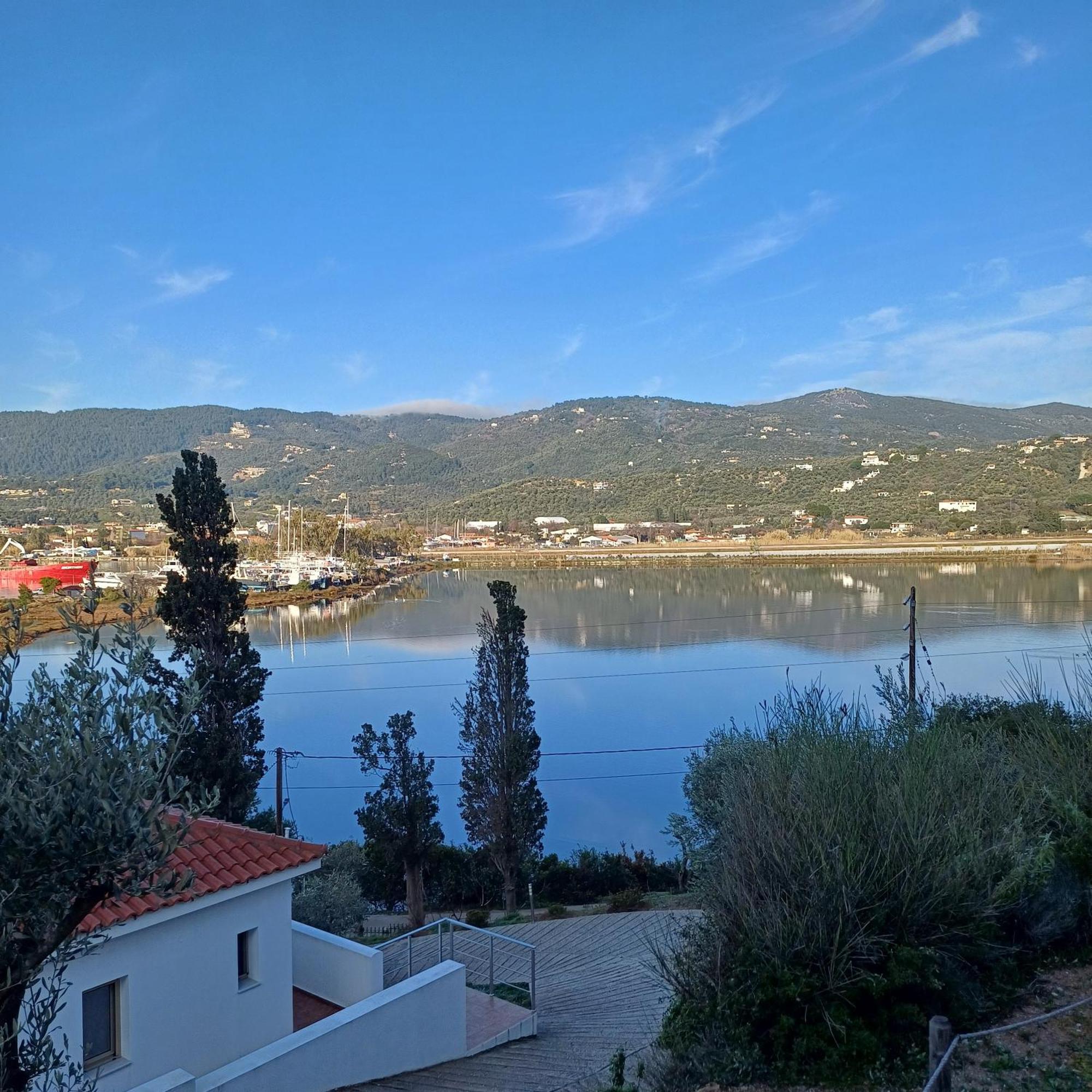Skiathos Lagoterra Apartments ภายนอก รูปภาพ
