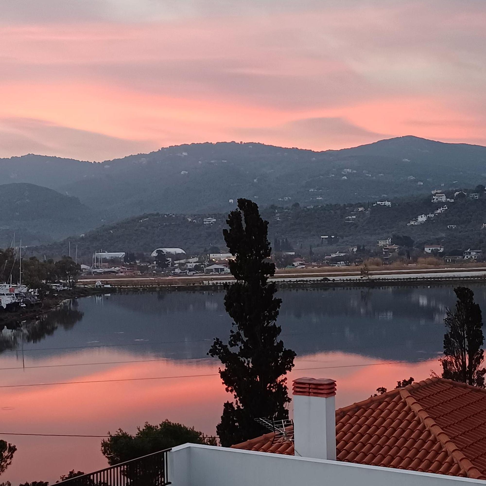 Skiathos Lagoterra Apartments ภายนอก รูปภาพ